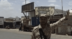Yemen Government Forces Counterattack Houthis in Taiz and Hodeidah Toward Bab Al-Mandab