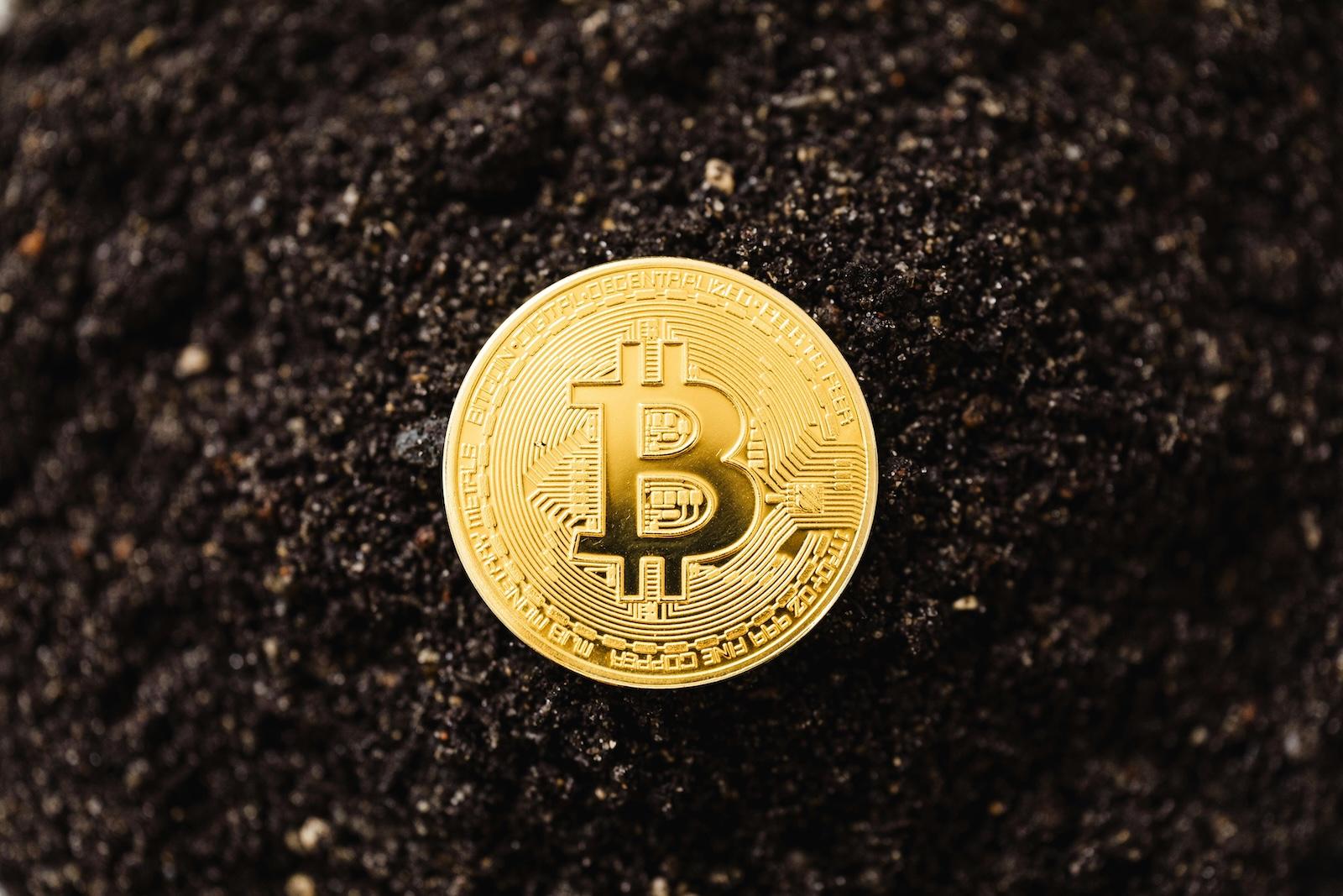 21Shares Cuts 2026 Crypto Forecasts Despite Growing Institutional Adoption