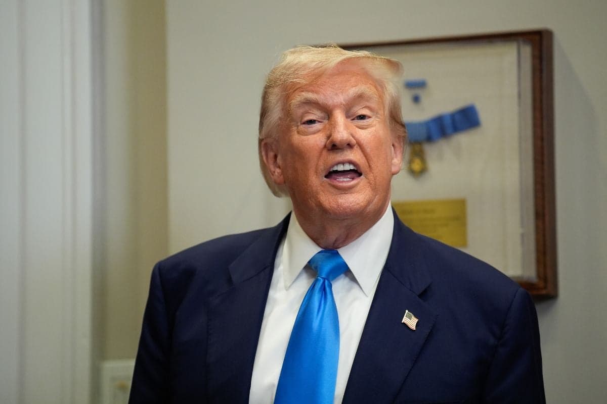 Trump says he's glad Robert Mueller is dead, sparking bipartisan outrage