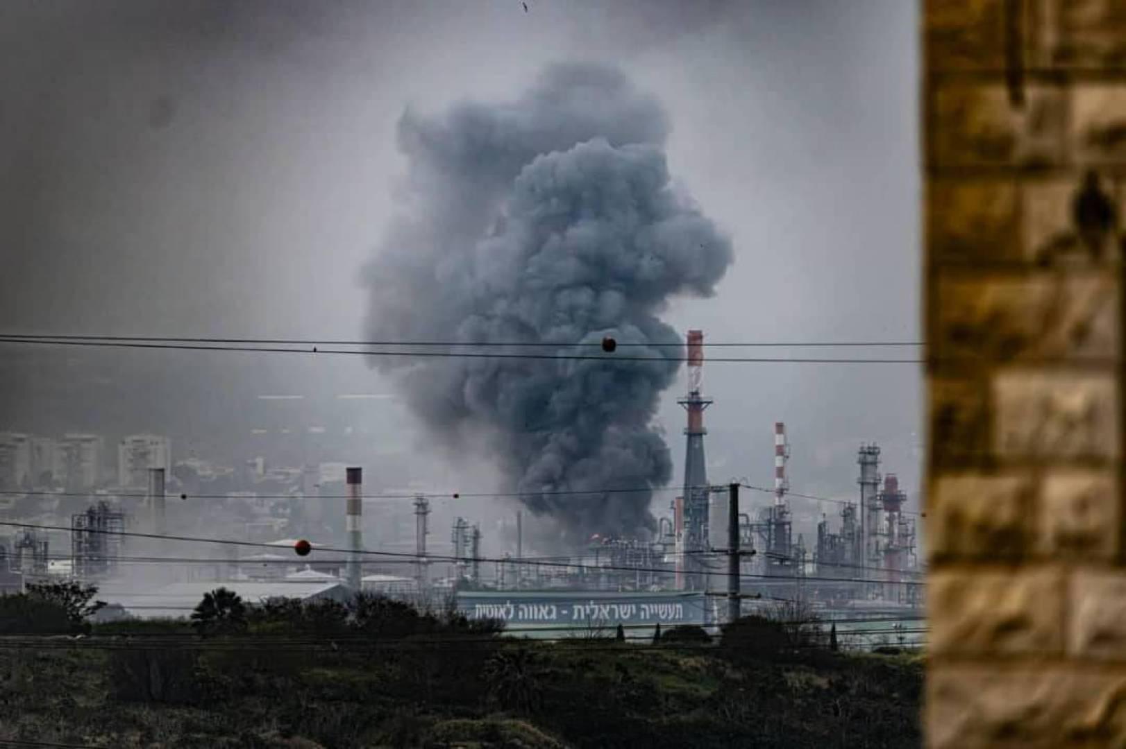 IRGC Launches Wave 83 Strikes On Haifa, Ashdod Refineries And U.S. Bases