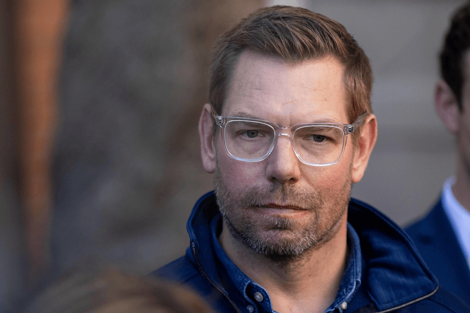 Rep Eric Swalwell Resigns From Congress Amid Sexual Misconduct Allegations