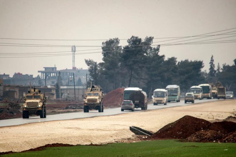 US Military Transfers More Than 5,700 Adult Male Islamic State Detainees From Syria to Iraq