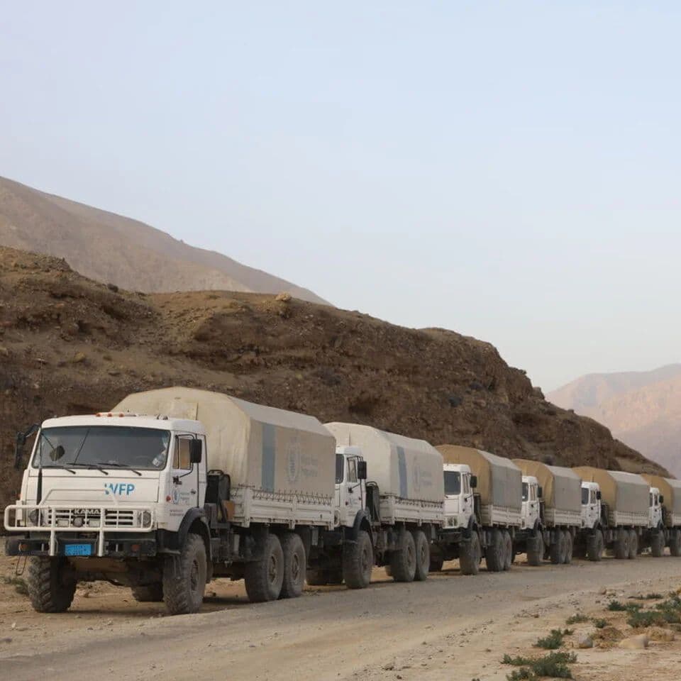 Pakistan Declares Open War on Taliban, Closes Border Crossings and Halts Cross-Border Trade