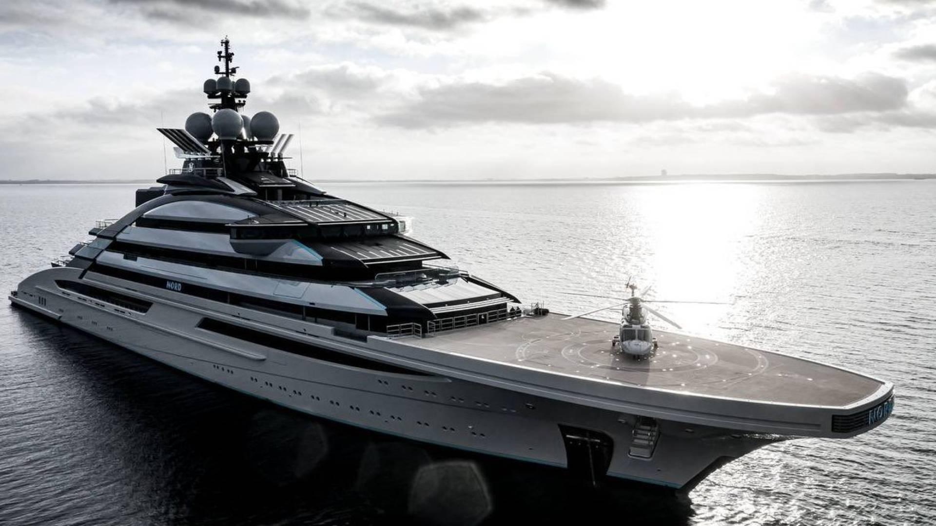 Nord Superyacht Linked to Alexei Mordashov Transits Strait of Hormuz Despite US And Iran Blockades