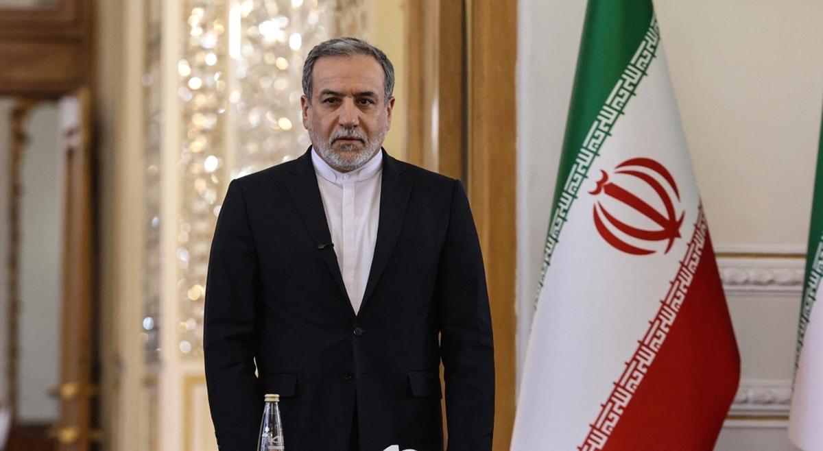 Iran Agrees To Meet U.S. Envoys In Istanbul For 'Fair' Direct Talks