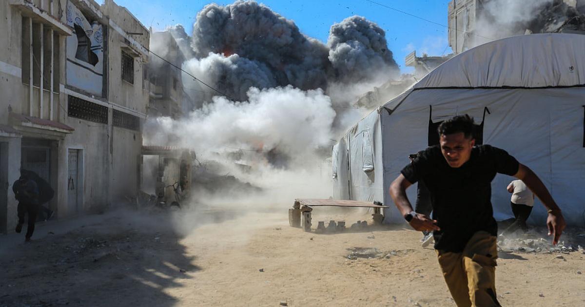 Netanyahu Threatens Intensified Gaza Strikes, Evacuations Over Kites, Drones, Balloons