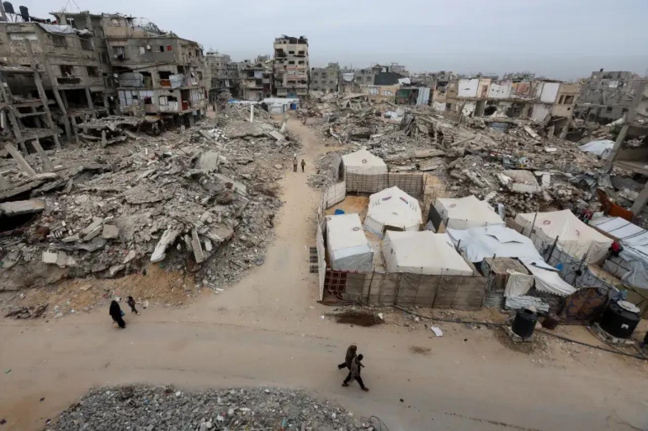Israeli Strikes Kill Three Palestinians in Gaza City and Khan Younis as Ceasefire Violations Mount