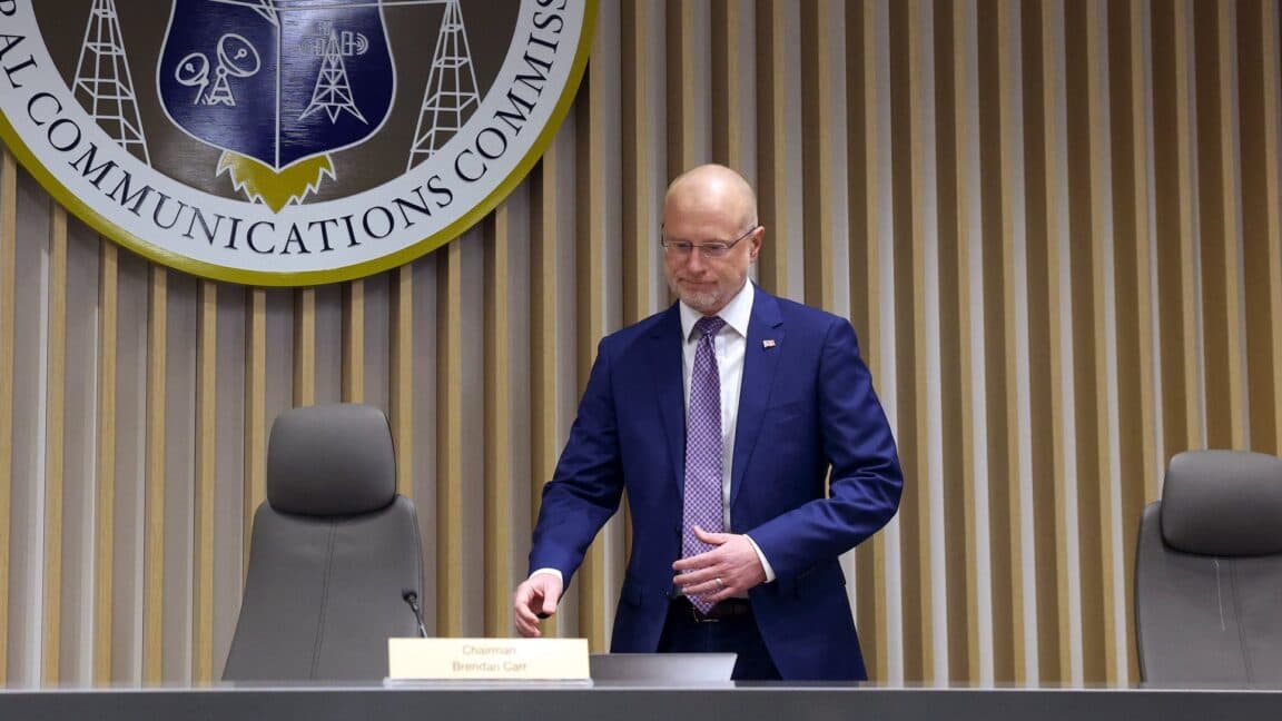 Trump Threatens Broadcasters' Licenses as Iran War Coverage Draws Scrutiny