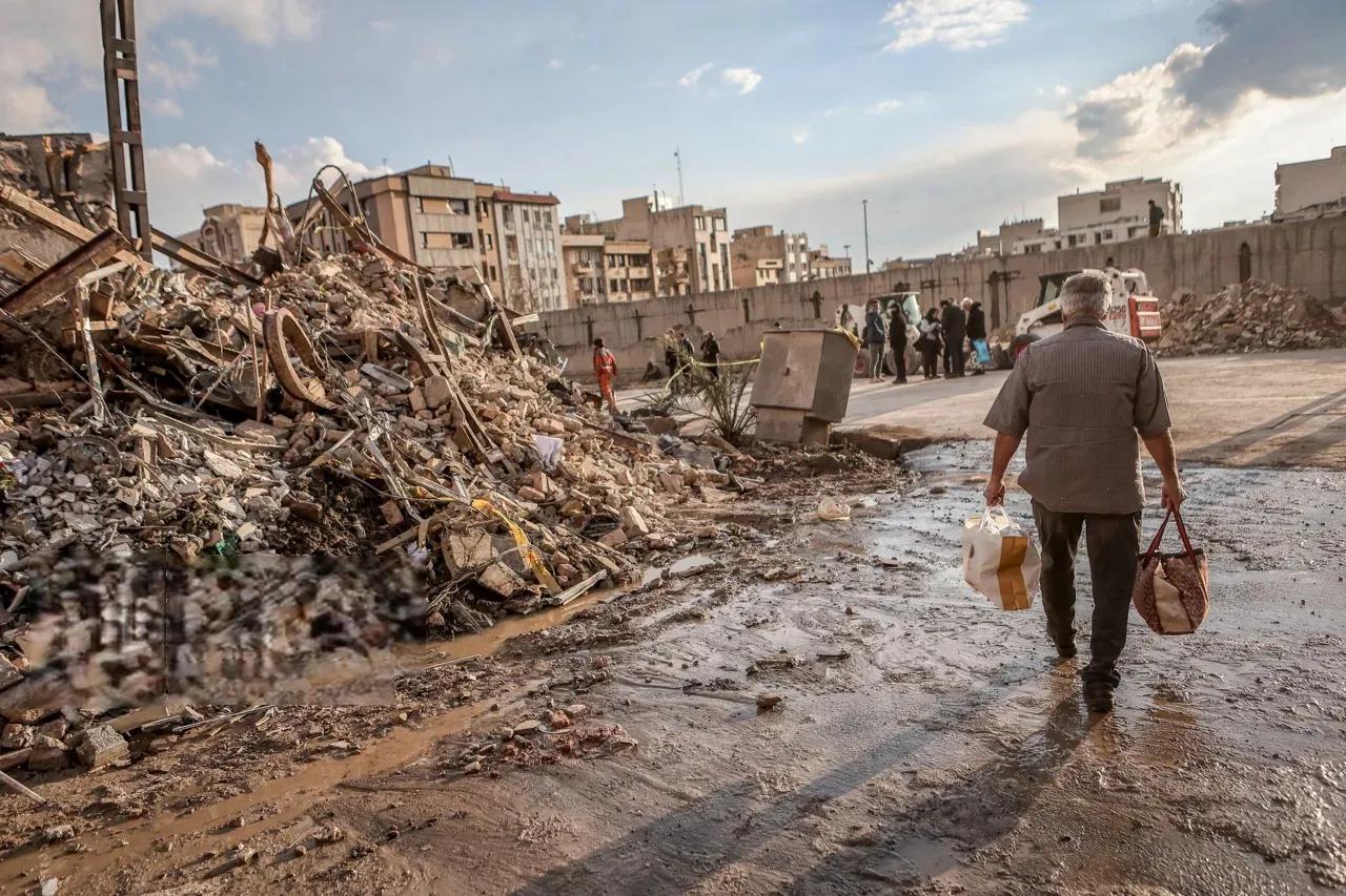 Trump Declares Iran Victory after 33 Days, Claims Regime Change Achieved