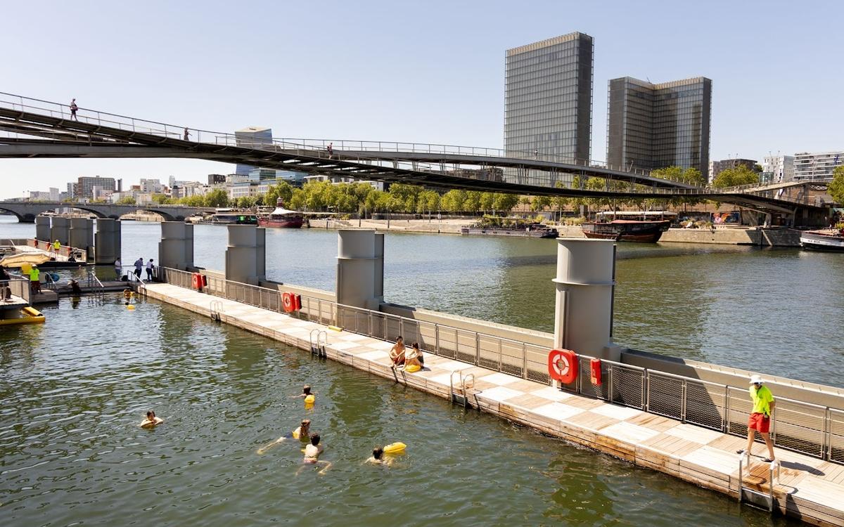 Paris Reopens Three Supervised Seine Swimming Sites Through Summer