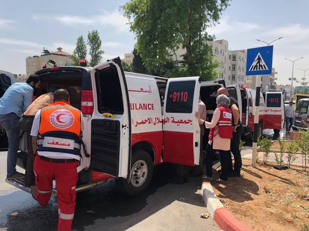 UNRWA Urges Wide-Scale Aid Into Gaza After Israeli Airstrike Kills Palestinian