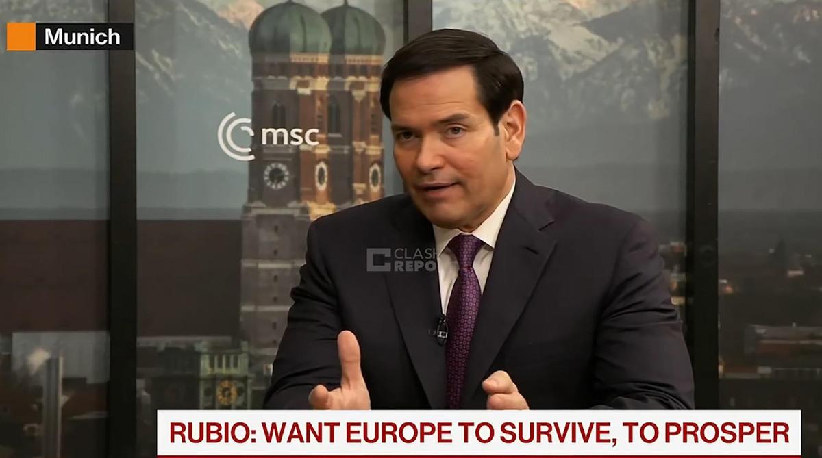 Trump Monitors Vance as U.S.-Iran Peace Talks Intensify in Islamabad