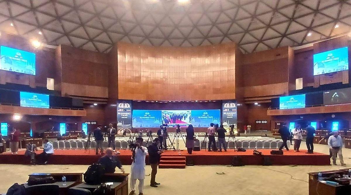 US and Iran Hold Historic Face-to-Face Peace Talks in Islamabad