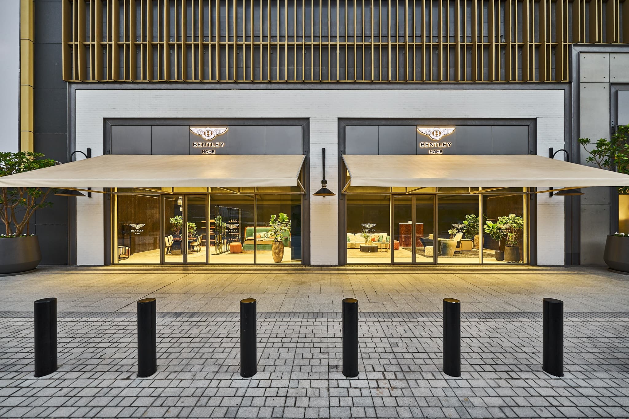 Iran War Hits BMW, VW Supply Chains and Regional Demand