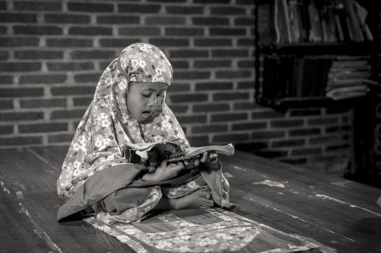 Austrian Parliament Bans Headscarves for Girls Under 14 in Schools