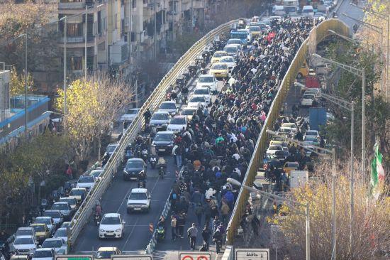 Iranian Regime Imposes Nationwide Digital Blackout as Protests Intensify
