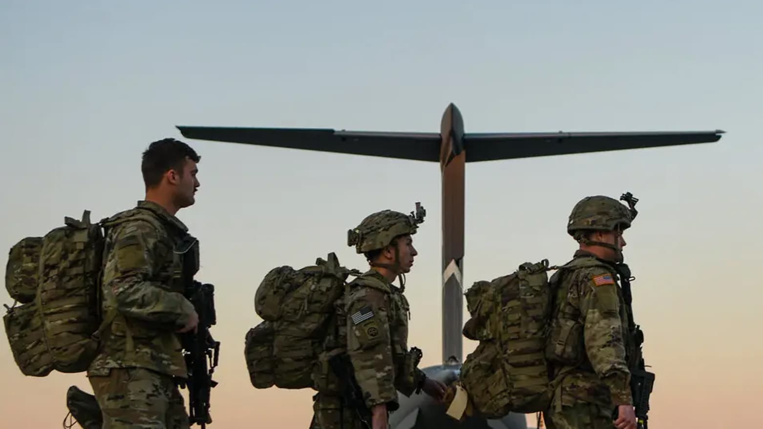Pentagon Officials Weigh Deployment of Airborne Troops to Iran