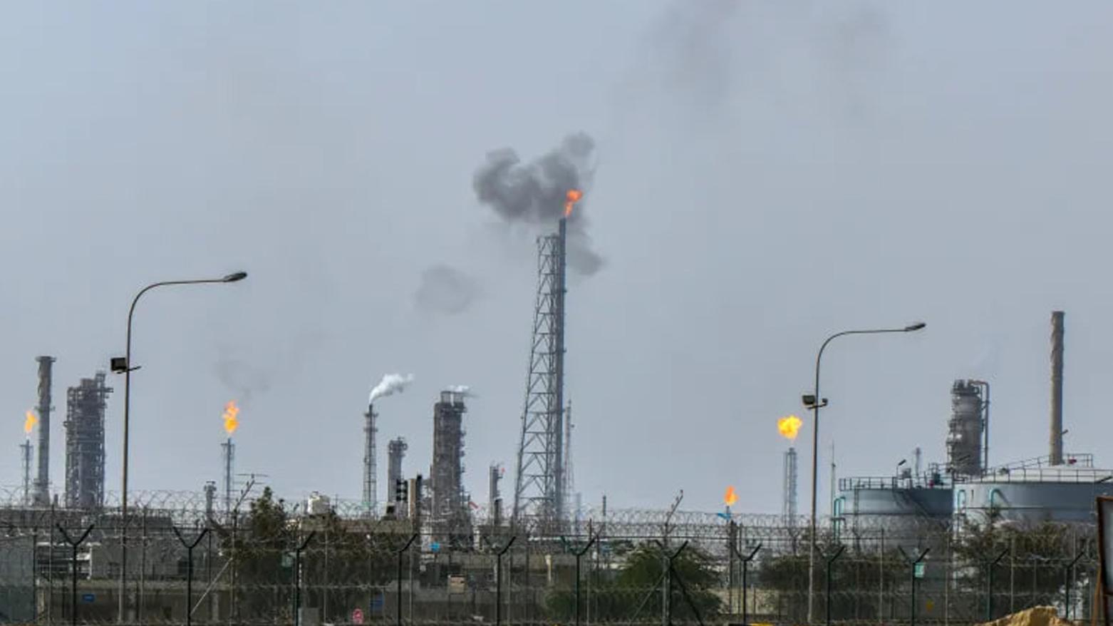 Iran's IRGC Blames Israel for Attacks on Kuwaiti Infrastructure, Warns Region