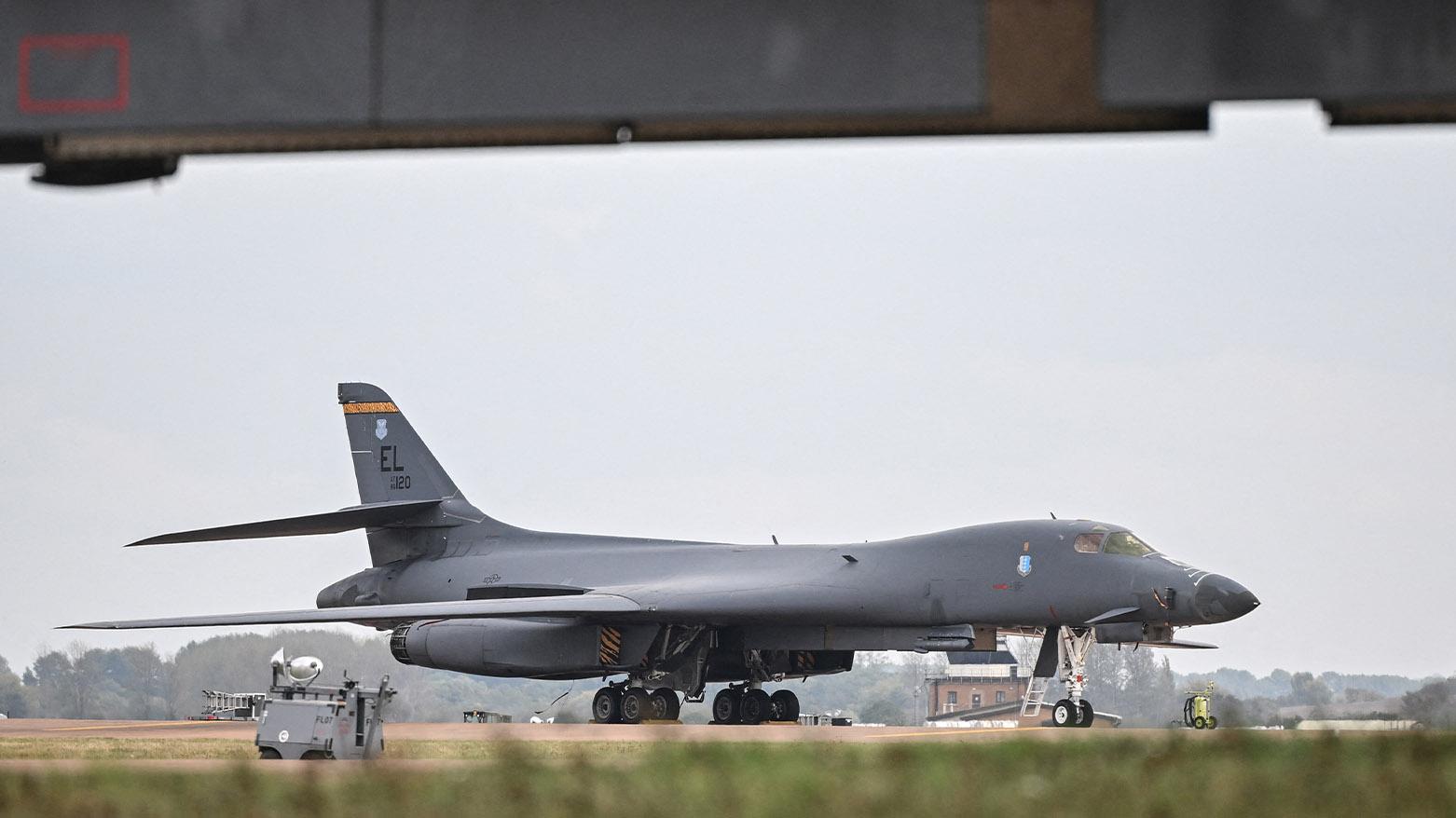 United States Withdraws 12 B-1B Bombers From RAF Fairford After Iran-Linked Security Warnings