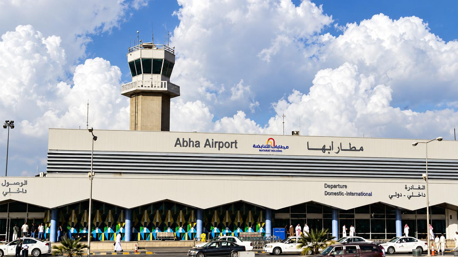 Houthis Attacks Kill Three, Injure 36 at Abha and King Khalid Airports, Saudi GACA Says