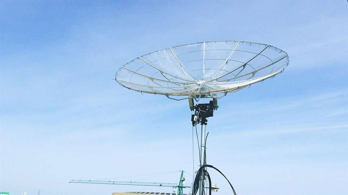 Artemis II Launches Four Astronauts on NASA's First Manned Moon Mission in 53 Years, Prepares for Translunar Burn