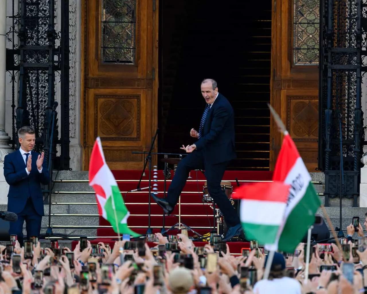 Image from Daily News Hungary