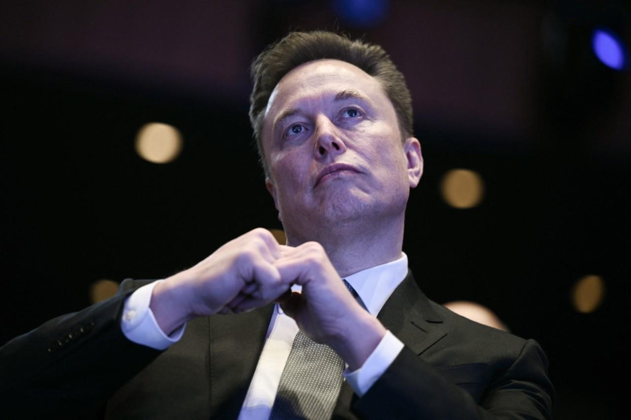 Elon Musk Sues German Broadcaster ZDF After Belfast Hunt For Migrants Intro
