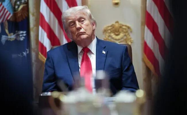 Trump Halts U.S. Strikes on Iran, Warns Resumption If Talks Fail