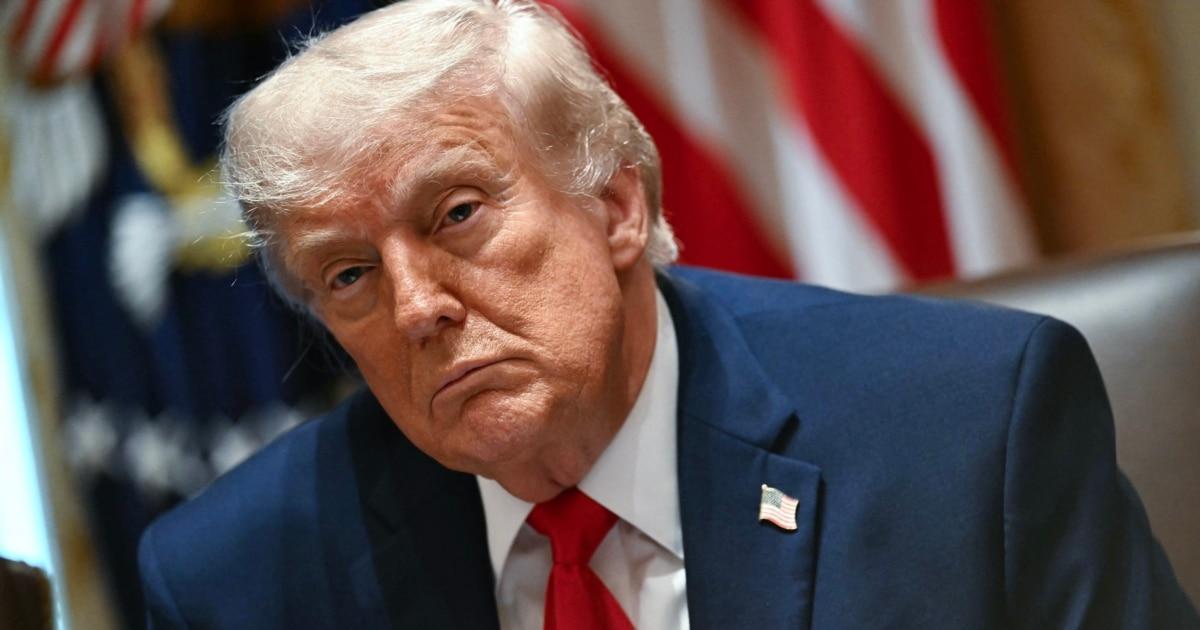 Donald Trump Says U.S.-Iran Deal Will Extend Ceasefire and Reopen Strait of Hormuz Next Week