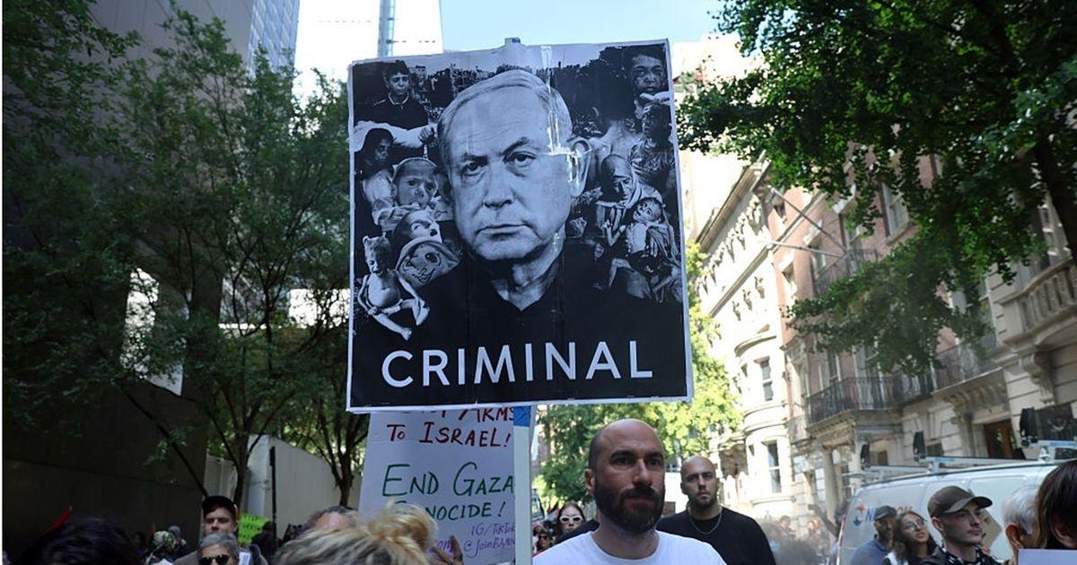 Netanyahu Carries Out Dual Strikes After Trump Framework on Iran Ceasefire
