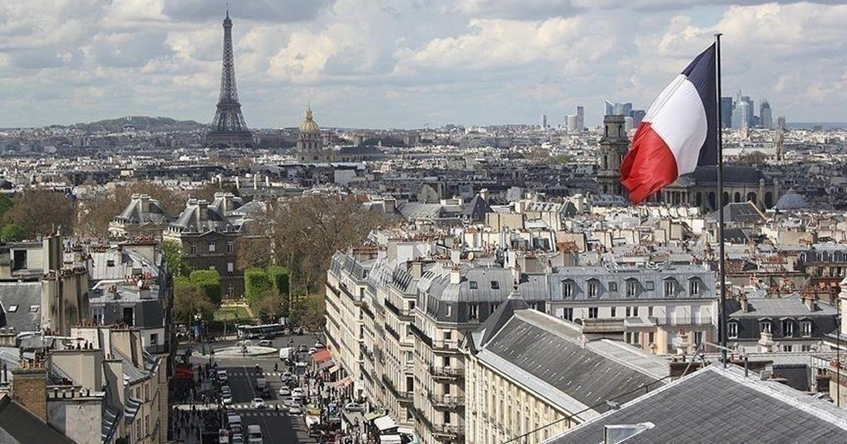 Paris Arrests Two After-School Staff And One Other Man Over Sexual Assaults On 12 Children