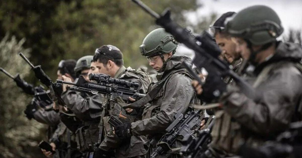 Israeli Soldiers Begin Early Voting for 26th Knesset Election With 850 Military Polling Stations