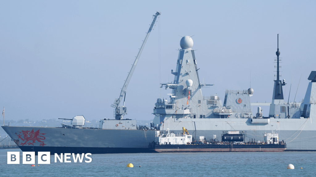 UK Re-Deploys HMS Dragon Destroyer to Middle East for Potential Strait of Hormuz Mission