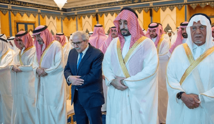 Lebanon's Premier Nawaf Salam Meets Saudi Crown Prince Mohammed bin Salman in Mecca to Review Bilateral Ties