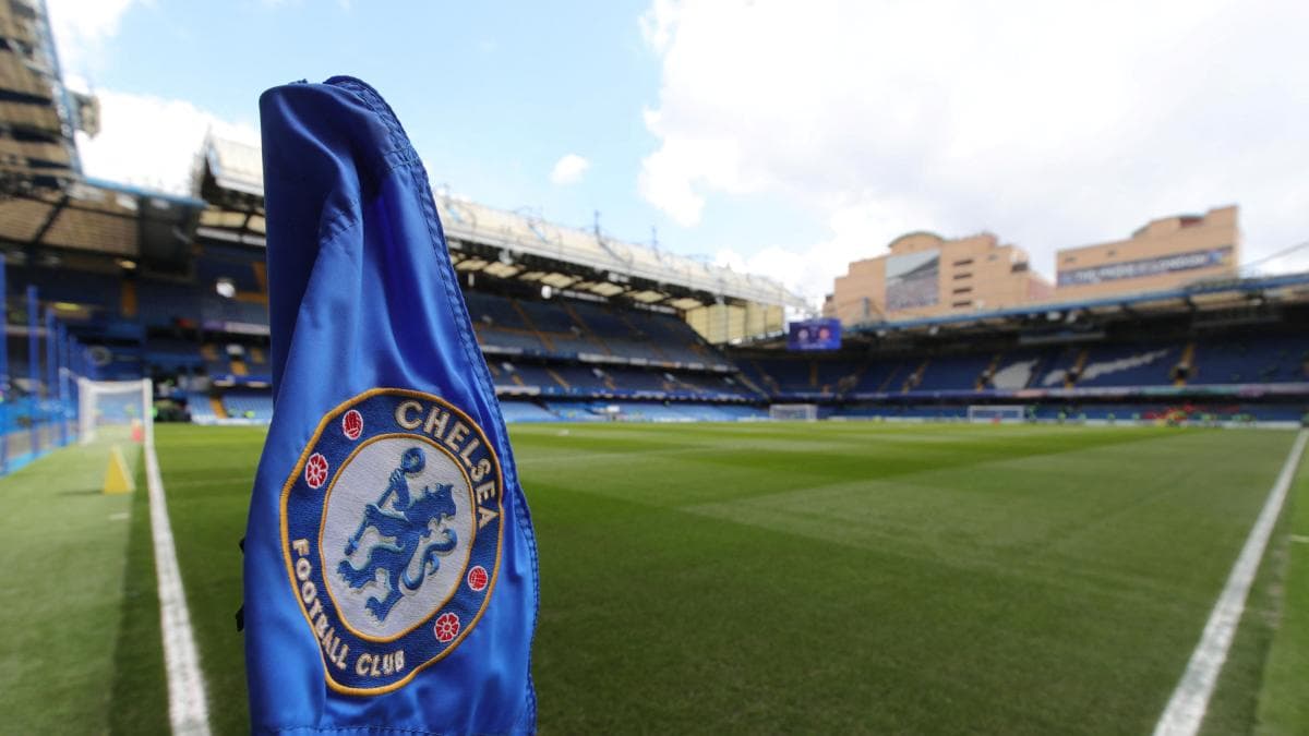 Premier League Fines Chelsea and Imposes One-Year Transfer Ban Over Abramovich-Era Violations