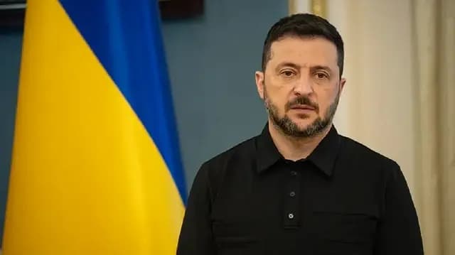 US Shifts Focus to Iran, Delays Ukraine-Russia Peace Talks, Ukrainian President Zelenskyy Says