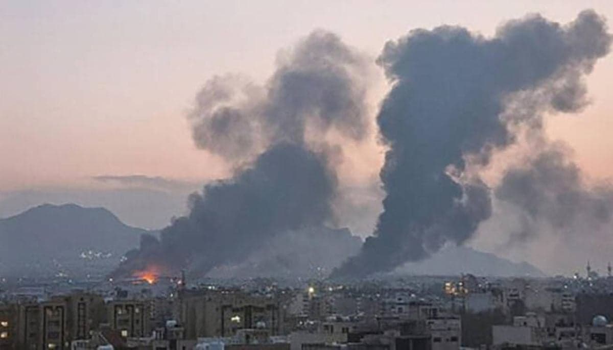 Image from Daily Jang