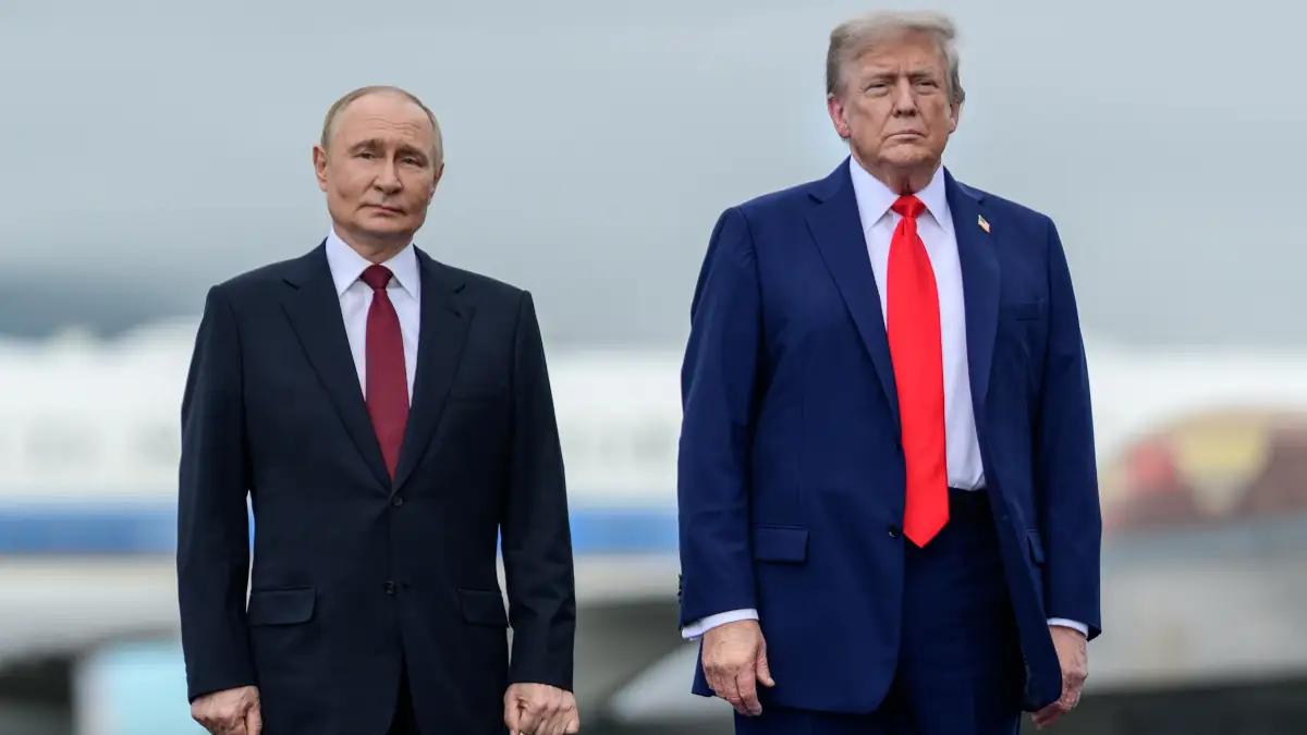 Trump Lets Russian Oil Tanker Carrying 730,000 Barrels Dock in Cuba Despite US Blockade