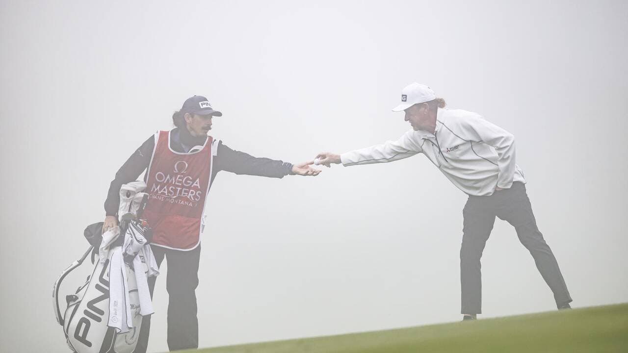 Weather Delays Omega European Masters Round; Swiss Players Sit in Provisional Top Five.