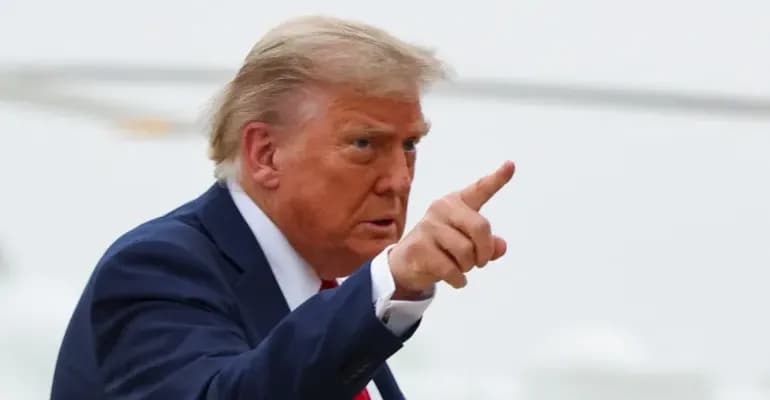 Iran Strikes Kuwait Airport Fuel Tanks and Bahrain Desalination Plant