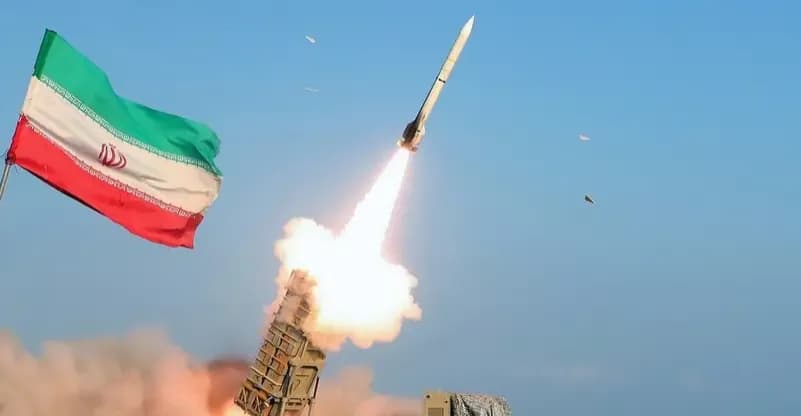 IRGC Strikes Israeli Cities, US Bases in 62nd Wave of True Promise-4 Attacks