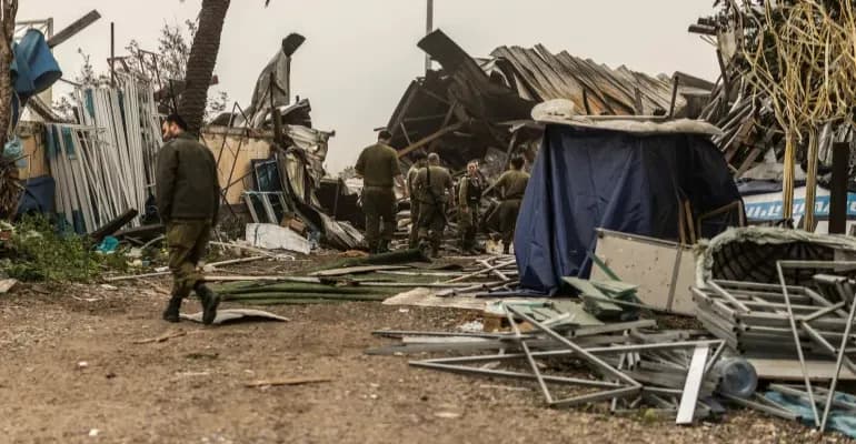 IRGC Launches New Missile Strikes on Israel and US Bases in Saudi Arabia