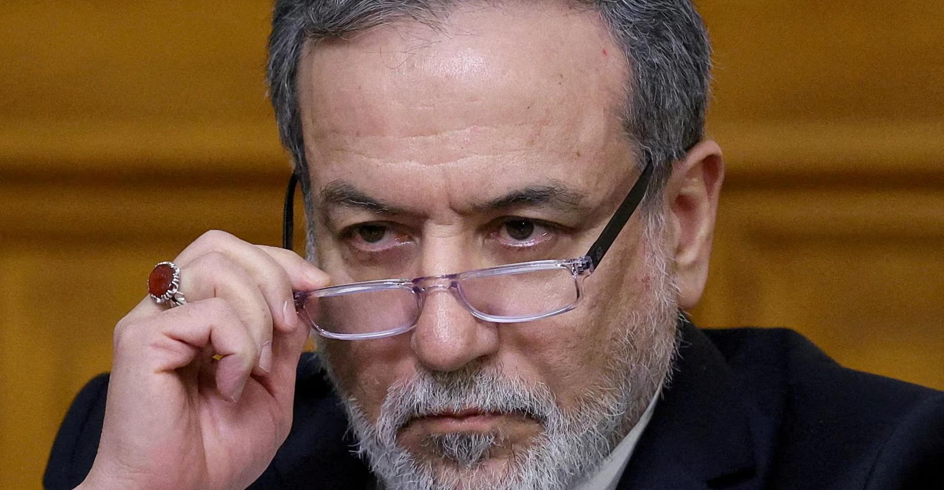 Iran Offers U.S. Deal Via Pakistani Mediators To Reopen Strait Of Hormuz, End War First