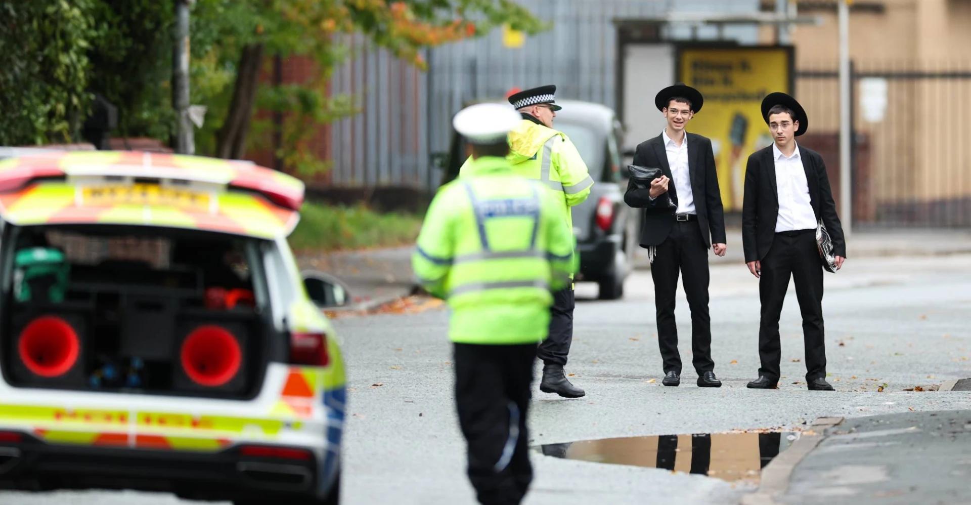 UK Police Arrest Two Men Over Suspected Terror Plot Targeting Manchester Jews on Yom Kippur