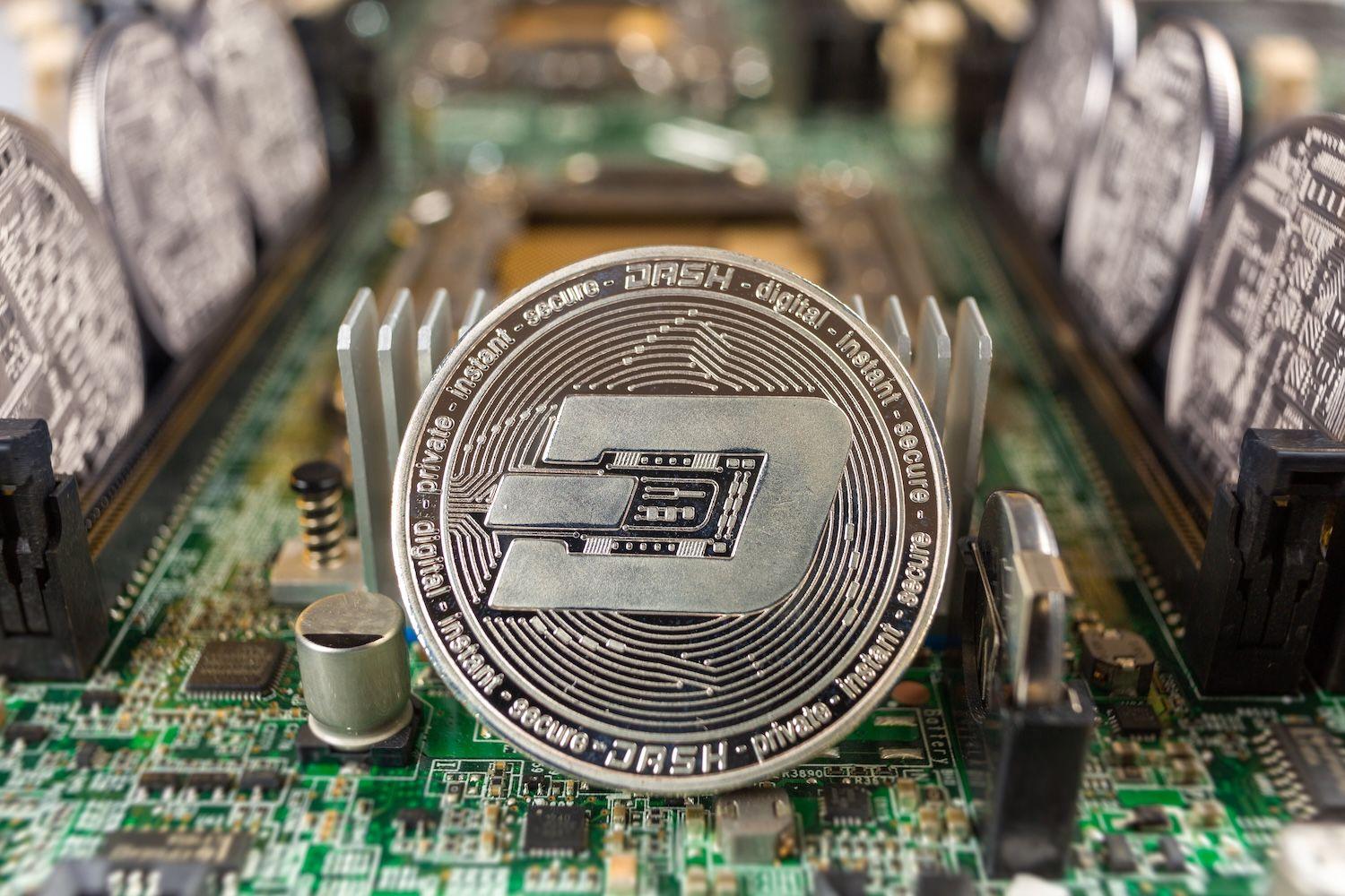 Bitcoin Surges Above $82,000 After Marco Rubio Says U.S. Achieved Military Objectives