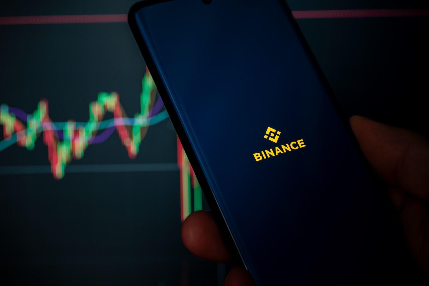 CZ Zhao Says Binance Pulled Greece MiCA Filing Days Before July 1 Deadline