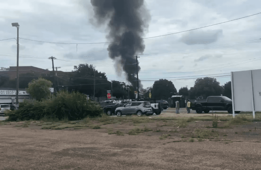 Dallas Fire-Rescue Responds to Gas Leak as Explosion Destroys Oak Cliff Apartment Building