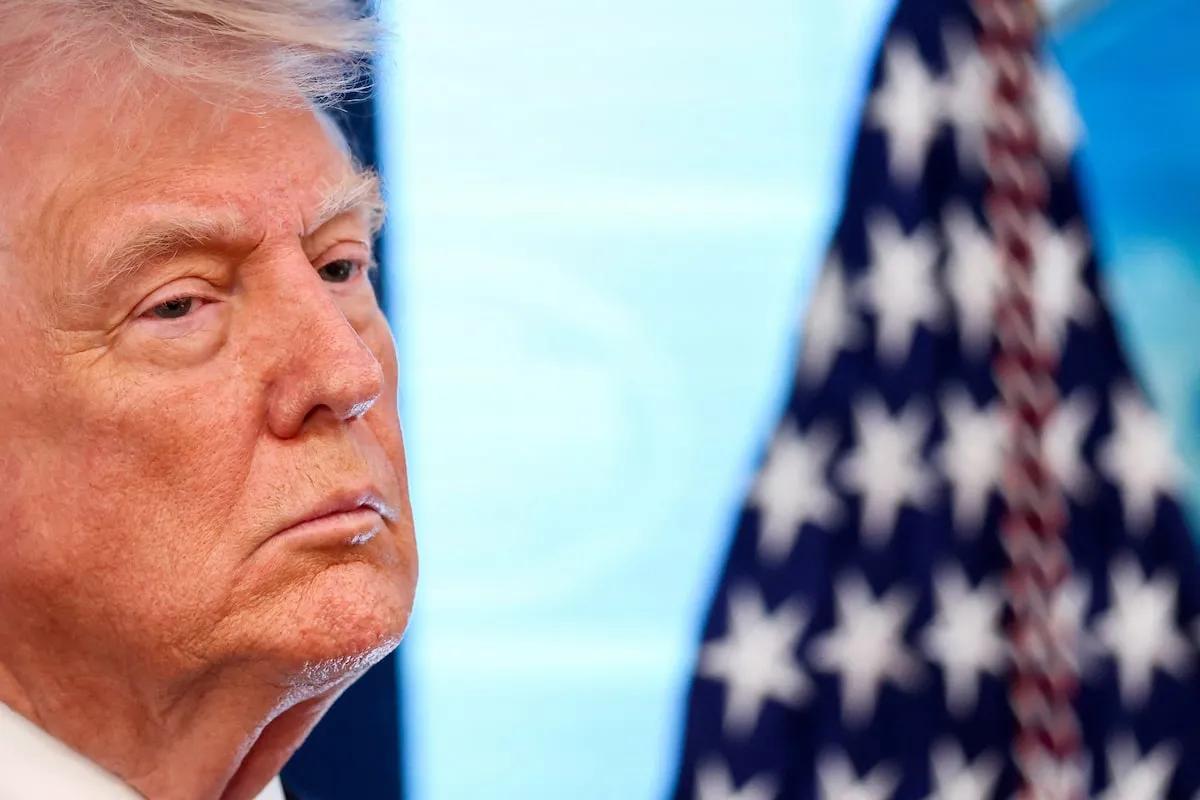 Debate Rages as Trump Keeps US Forces in Iran Weeks After Ceasefire