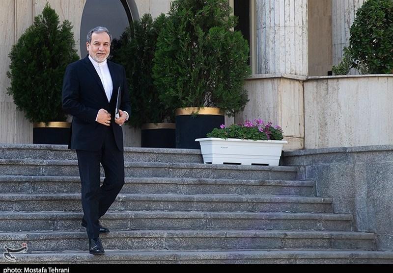 Abbas Araghchi Warns US of Even Bigger Miscalculation Over Strait of Hormuz