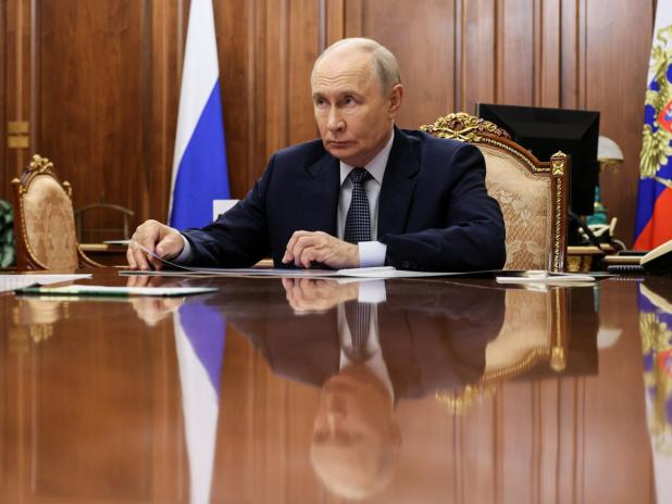 Kremlin Says Putin and Trump Held Constructive Phone Call on Ukraine Peace Talks
